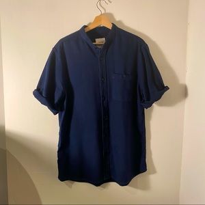 KATIN Short sleeve cut off with low collar